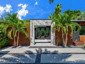 2711 NE 19th St, Fort Lauderdale FL 33305