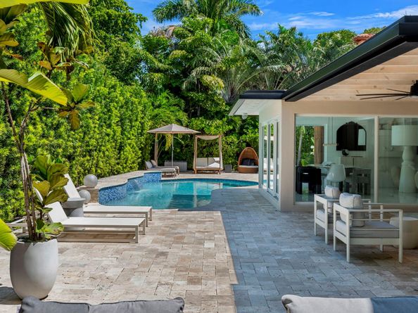 2711 NE 19th St, Fort Lauderdale FL 33305