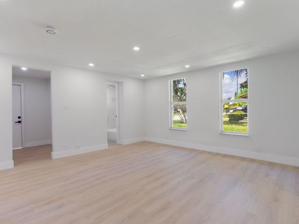 1108 W 33rd Street, Riviera Beach FL 33404