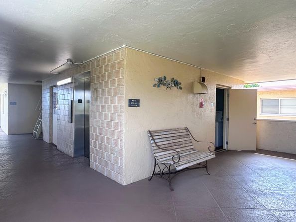 2520 NE 1st Court 408, Boynton Beach FL 33435
