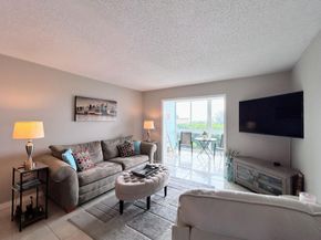 2520 NE 1st Court 408, Boynton Beach FL 33435