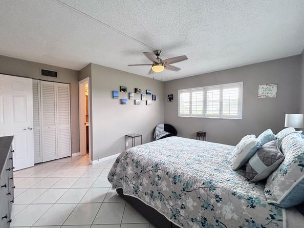2520 NE 1st Court 408, Boynton Beach FL 33435
