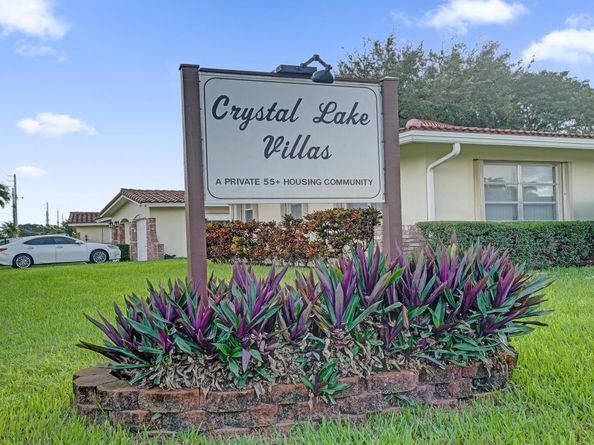 1281 NW 44th St, Deerfield Beach FL 33064