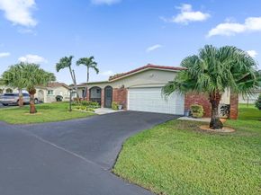 1281 NW 44th St, Deerfield Beach FL 33064