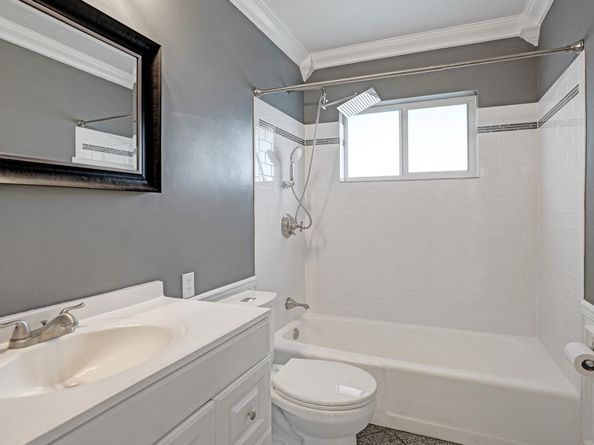 1281 NW 44th St, Deerfield Beach FL 33064