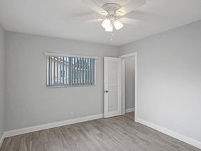 1281 NW 44th St, Deerfield Beach FL 33064