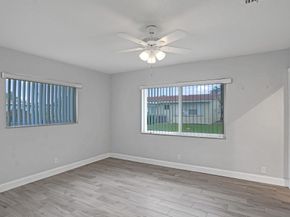 1281 NW 44th St, Deerfield Beach FL 33064