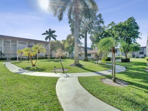400 SE 10th St 117, Deerfield Beach FL 33441
