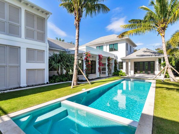 215 Summa Street, West Palm Beach FL 33405
