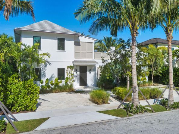 215 Summa Street, West Palm Beach FL 33405