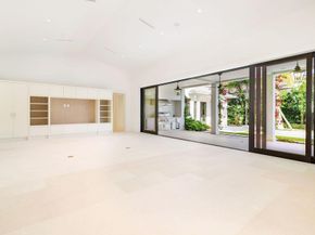 215 Summa Street, West Palm Beach FL 33405