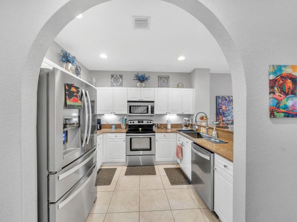 9494 S Military Trail 1, Boynton Beach FL 33436