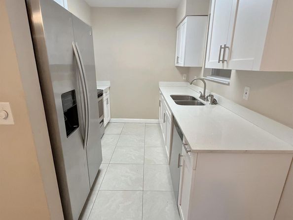 10089 Penzance Lane, Royal Palm Beach FL 33411