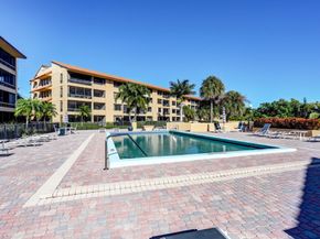 1030 Us Highway 1 105, North Palm Beach FL 33408