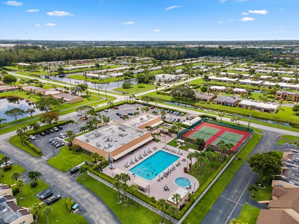 145 Lake Nancy Lane 232, West Palm Beach FL 33411