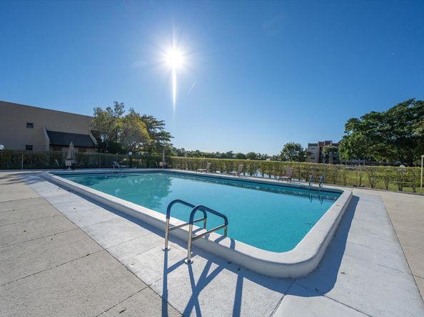 145 Lake Nancy Lane 232, West Palm Beach FL 33411