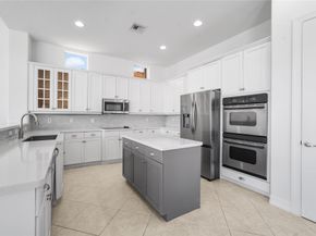 12425 NW 76th St, Parkland FL 33076