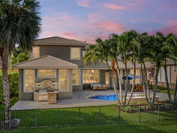 12425 NW 76th St, Parkland FL 33076