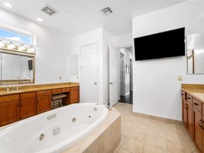 12425 NW 76th St, Parkland FL 33076
