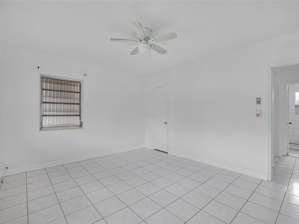 2820 Fletcher St, Hollywood FL 33020