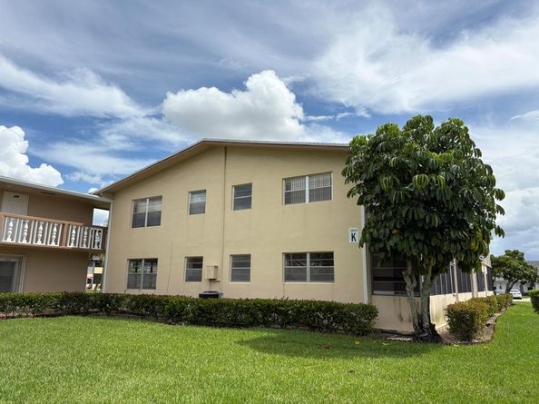 213 Chatham K, West Palm Beach FL 33417
