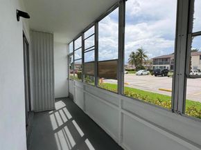 213 Chatham K, West Palm Beach FL 33417