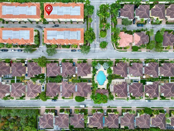52 Via Floresta Drive, Boca Raton FL 33487