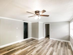 527 S 13th Ct, Lantana FL 33462