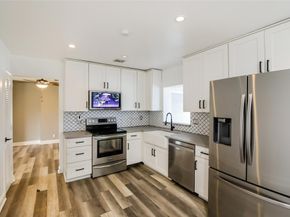 527 S 13th Ct, Lantana FL 33462