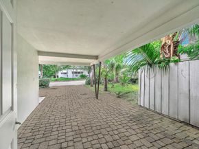 726 N A St, Lake Worth Beach FL 33460