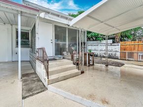 726 N A St, Lake Worth Beach FL 33460