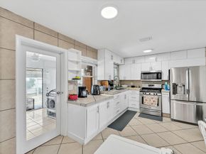 726 N A St, Lake Worth Beach FL 33460