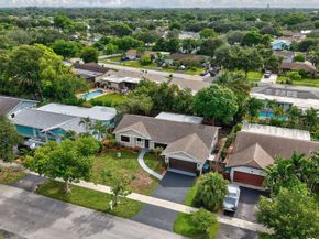 5830 SW 120th Ave, Cooper City FL 33330