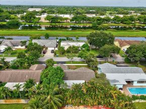 5830 SW 120th Ave, Cooper City FL 33330