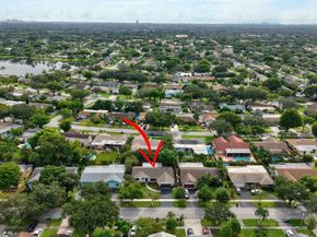 5830 SW 120th Ave, Cooper City FL 33330