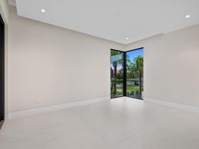 2405 Castilla Isle, Fort Lauderdale FL 33301