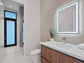 2405 Castilla Isle, Fort Lauderdale FL 33301