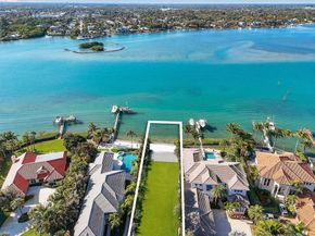 114 W Riverside Drive, Jupiter FL 33469