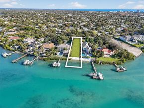 114 W Riverside Drive, Jupiter FL 33469