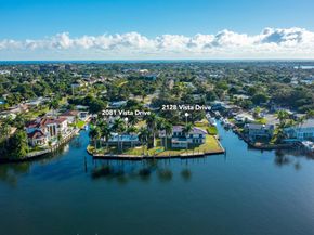 2128 Vista Drive, North Palm Beach FL 33408