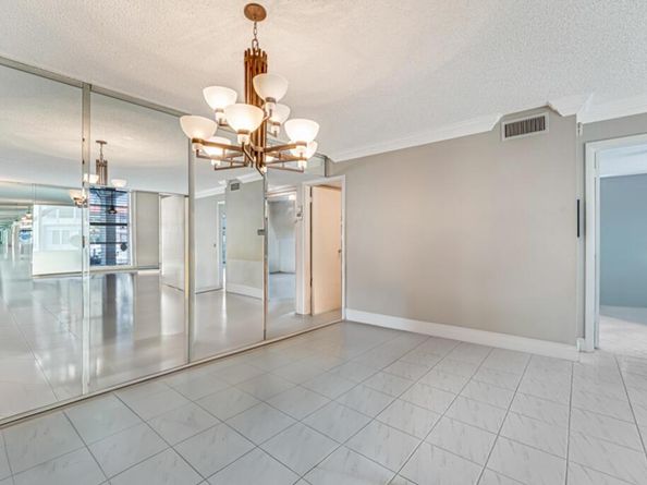 33 Abbey Lane 103, Delray Beach FL 33446