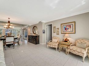 33 Abbey Lane 103, Delray Beach FL 33446