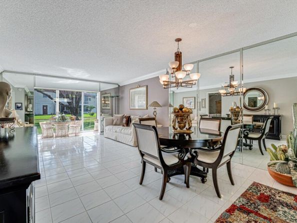 33 Abbey Lane 103, Delray Beach FL 33446