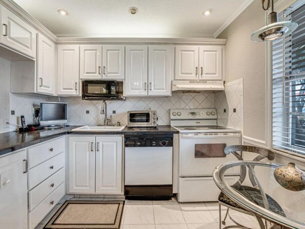 33 Abbey Lane 103, Delray Beach FL 33446