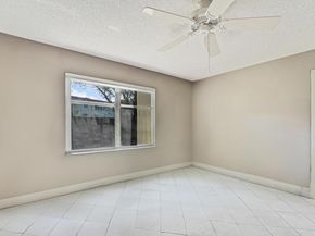 33 Abbey Lane 103, Delray Beach FL 33446