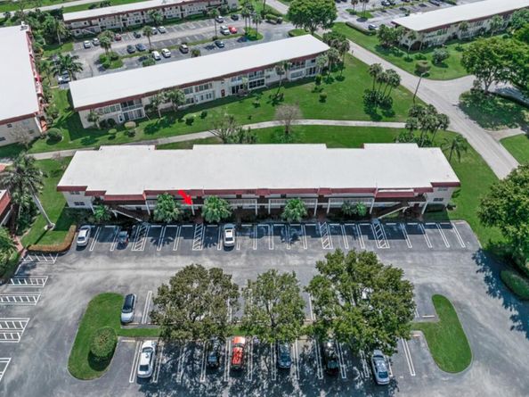 33 Abbey Lane 103, Delray Beach FL 33446