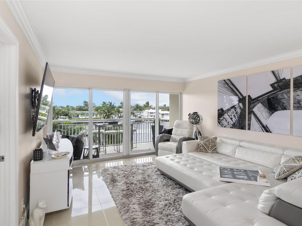 2611 N Riverside Dr 307, Pompano Beach FL 33062