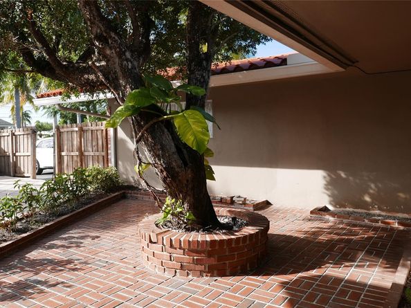 5170 NE 18th Ter, Fort Lauderdale FL 33308