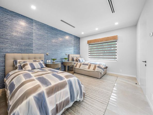 6641 Giralda Circle, Boca Raton FL 33433