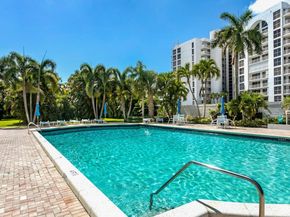 3800 Washington Road 806, West Palm Beach FL 33405